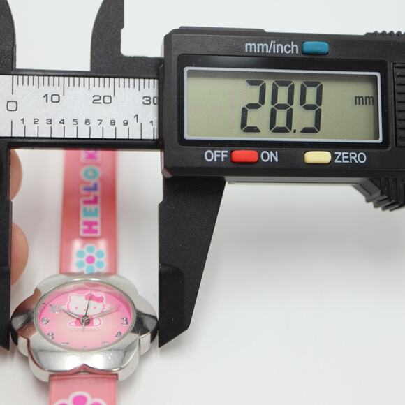 Hello Kitty Sanrio 2007 Pink Silver Flower Watch 29mm Dial with New Battery - Picture 2 of 14